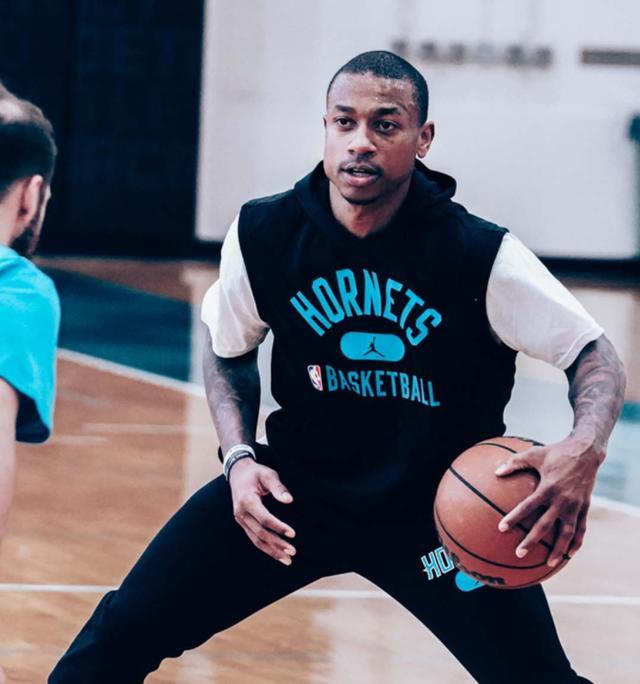 在使用人工 在使用人工